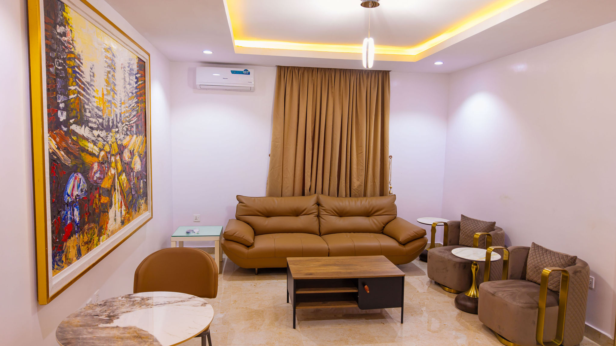 1 Bedroom Apartment